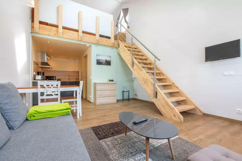 Domaine Des Ecuries - Appartements Meubles A Talloires Eksteriør billede